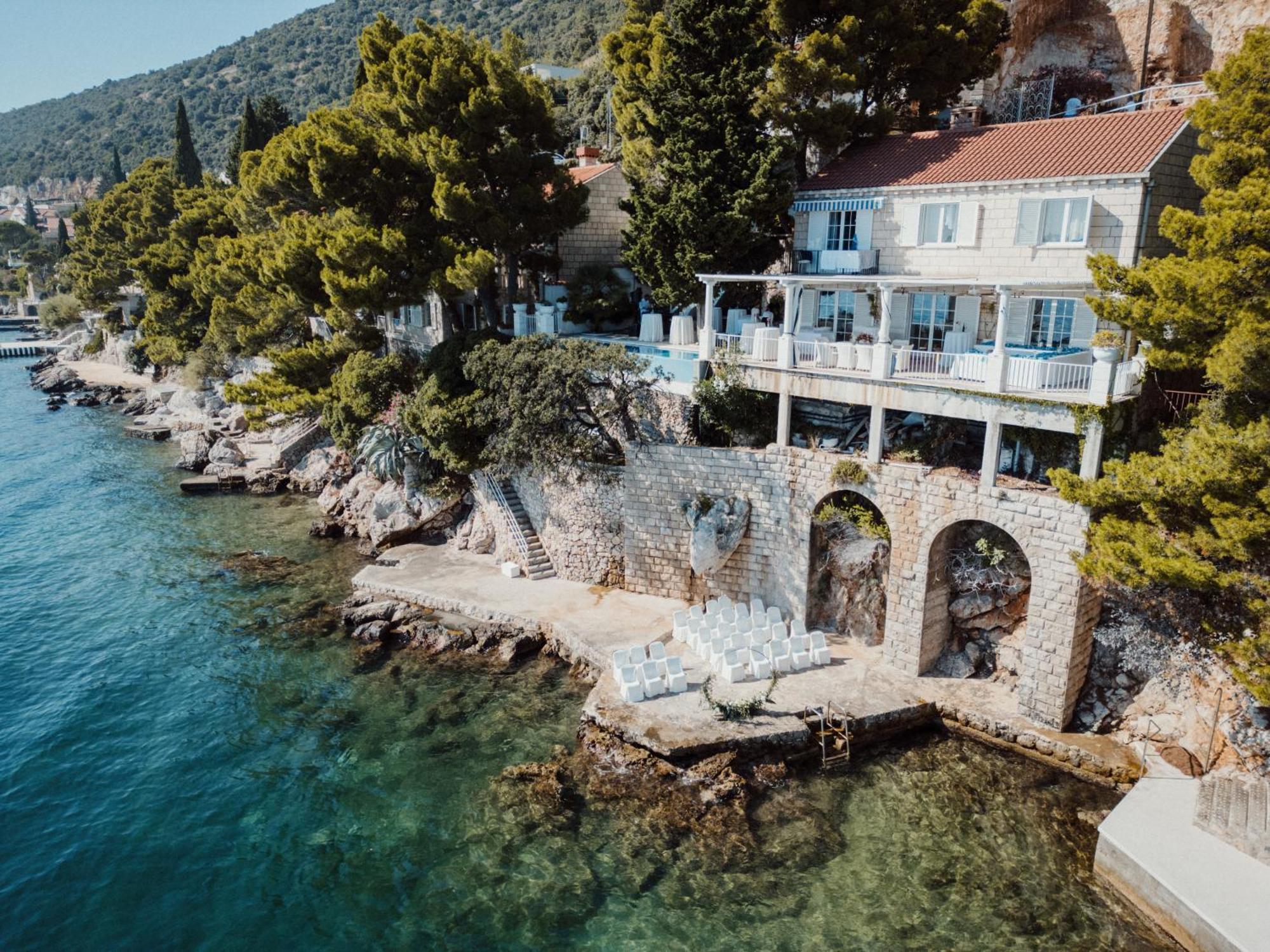 Mey's Place On The Vila